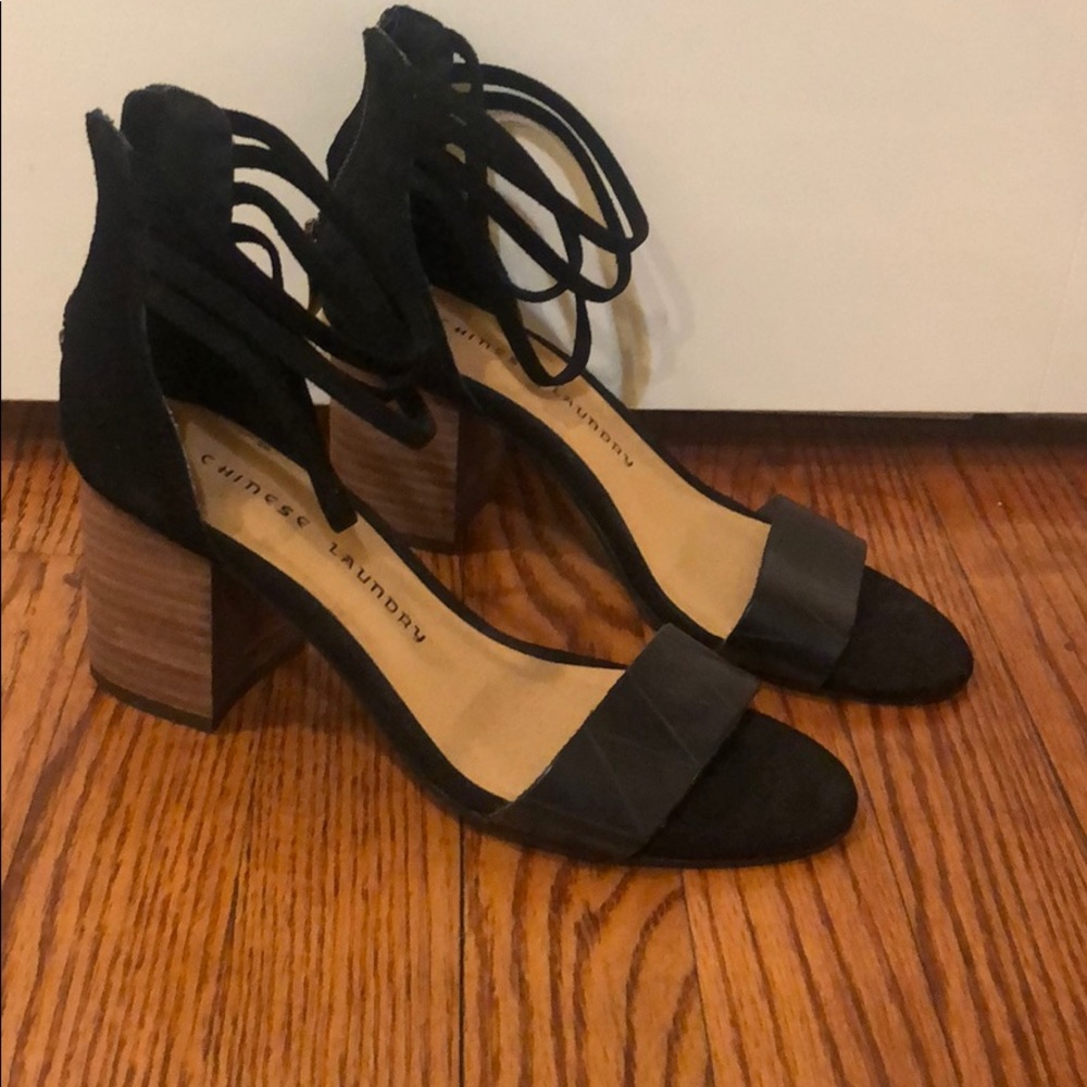 Chinese Laundry black suede wood heel